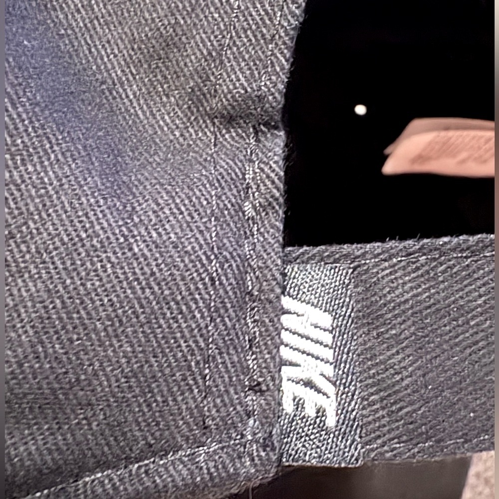 Nike - Kids - Baseball Cap - Picture 8 of 10
